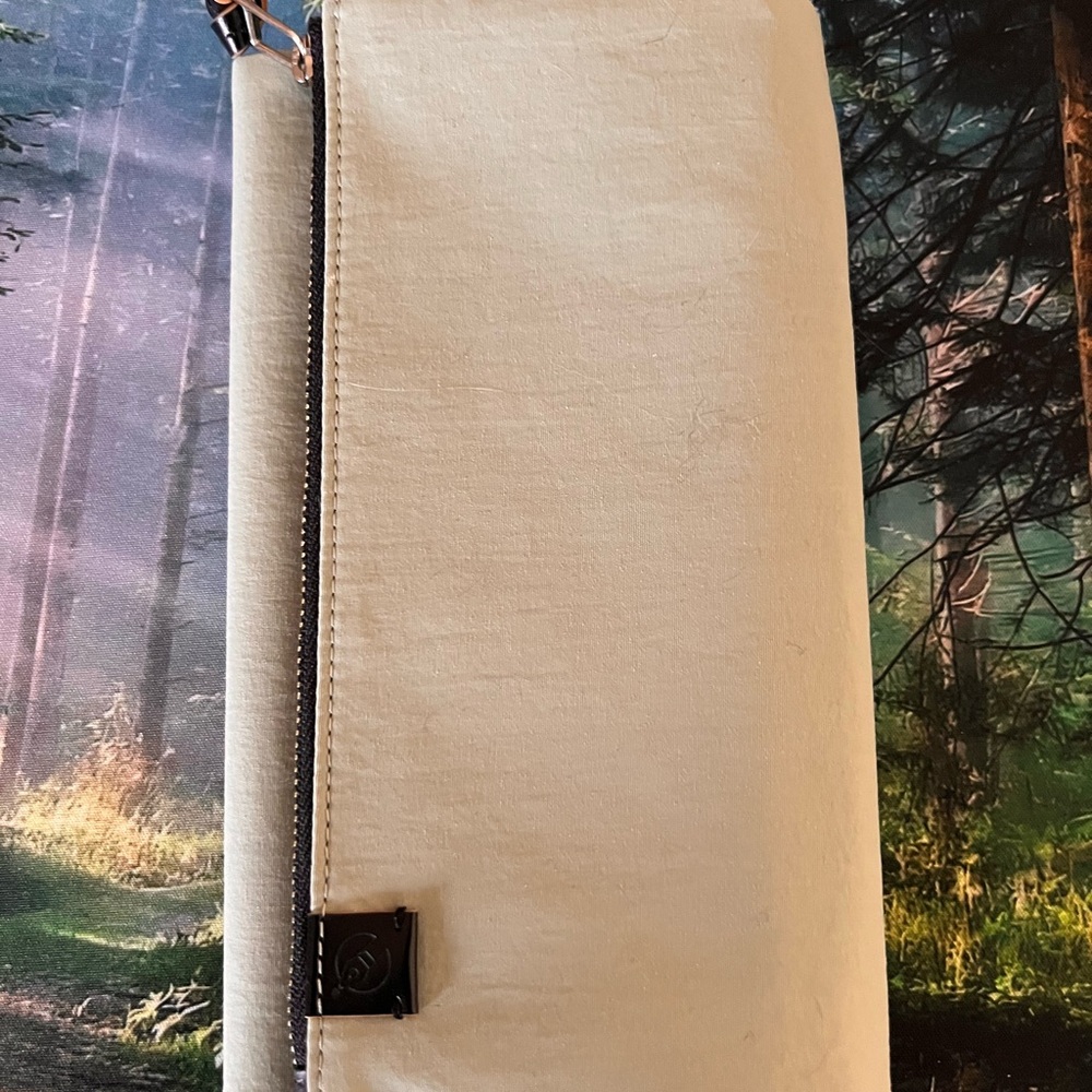 Hobonichi Tragen Weeks Cover-Oakmoss